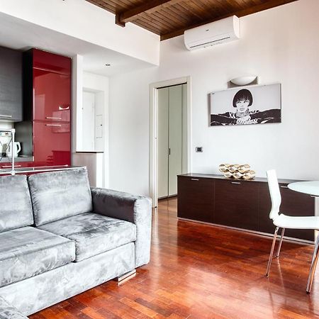Joivy Charming Apartment In The Heart Of Isola District 米兰 外观 照片
